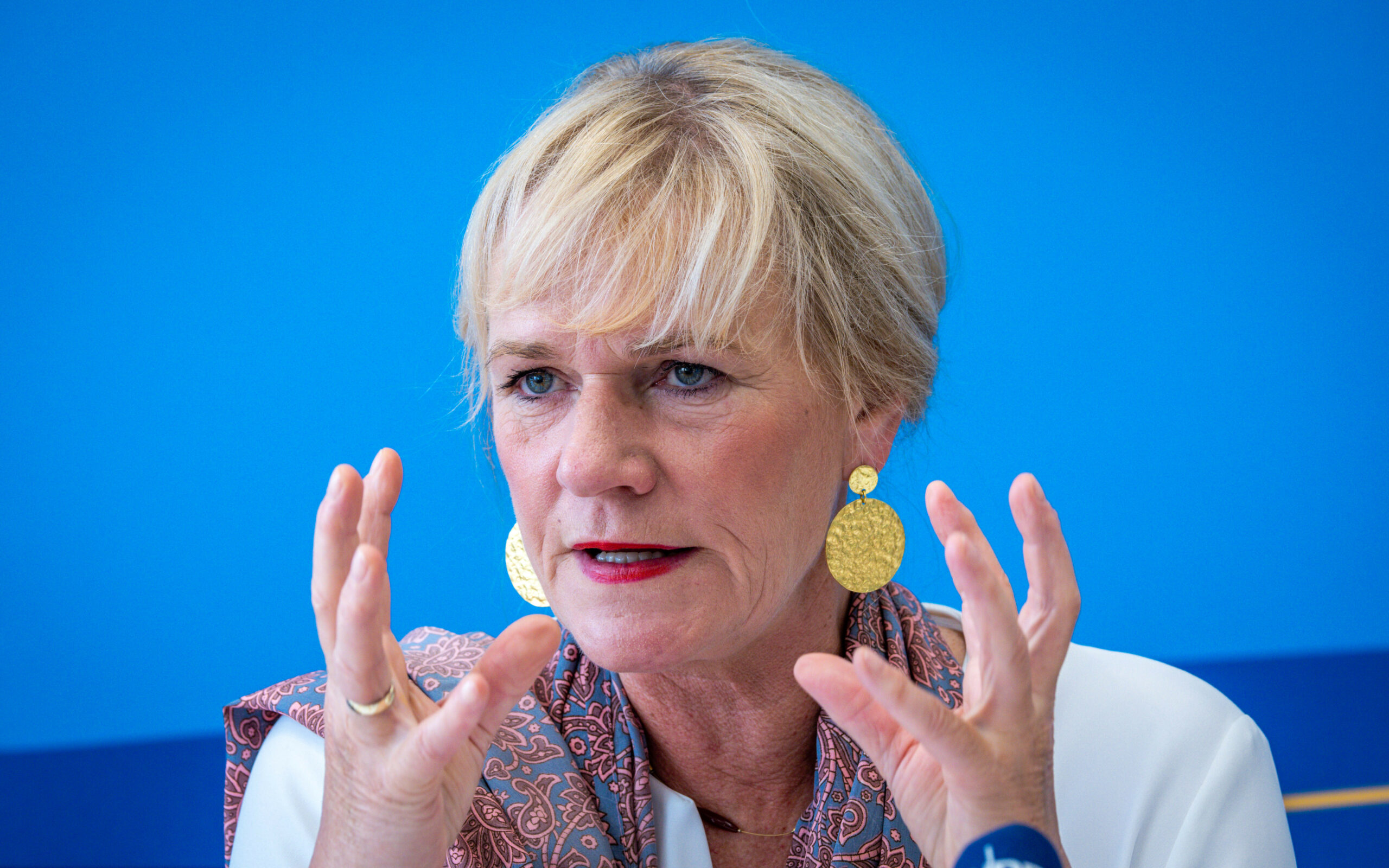 Simone Oldenburg (Die Linke), Bildungsministerin von Mecklenburg-Vorpommern (Archivbild).