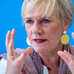 Simone Oldenburg (Die Linke), Bildungsministerin von Mecklenburg-Vorpommern (Archivbild).