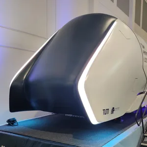 futuristischer Zug