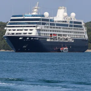Ab 2026 legt ein Kreuzer der Reederei Azamara ab zur erotisch-fantasievollen Kreuzfahrt.