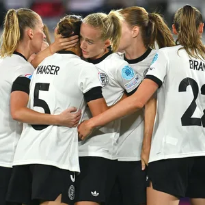 Juvel bei den deutschen Fußballerinnen nach dem 2:0 gegen Polen