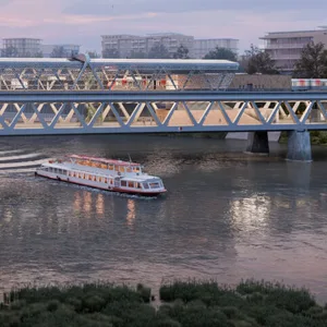 Die U4 soll künftig über eine neue Brücke über die Elbe fahren.