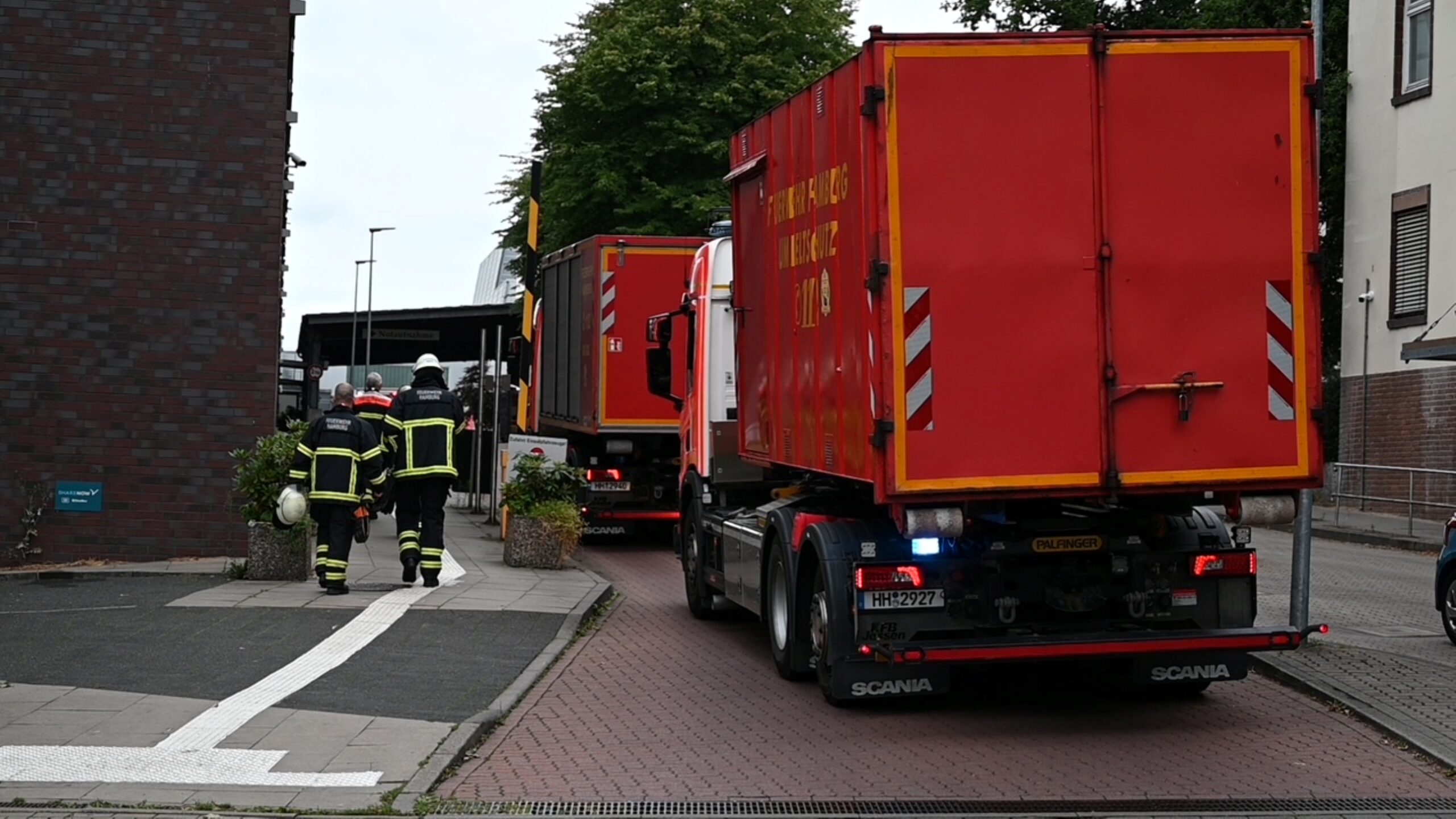 Großeinsatz an der Asklepios-Klinik Harburg.