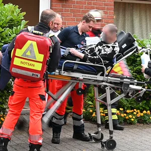 Der Bewohner kam mit schweren Verbrennungen in eine Spezialklinik.