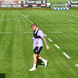Eris Smith bricht das St. Pauli-Training ab