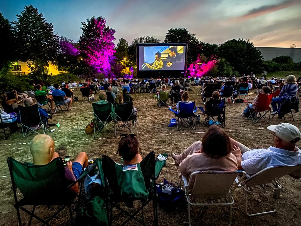 FilmRaum Open Air im Stadtpark Eimsbüttel