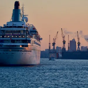 Ein Kreuzfahrtschiff