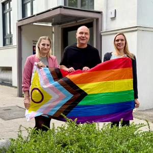 Conny Poltersdorf (Grüne), Carsten Heeger (SPD) und Annett Wicher (FDP)
