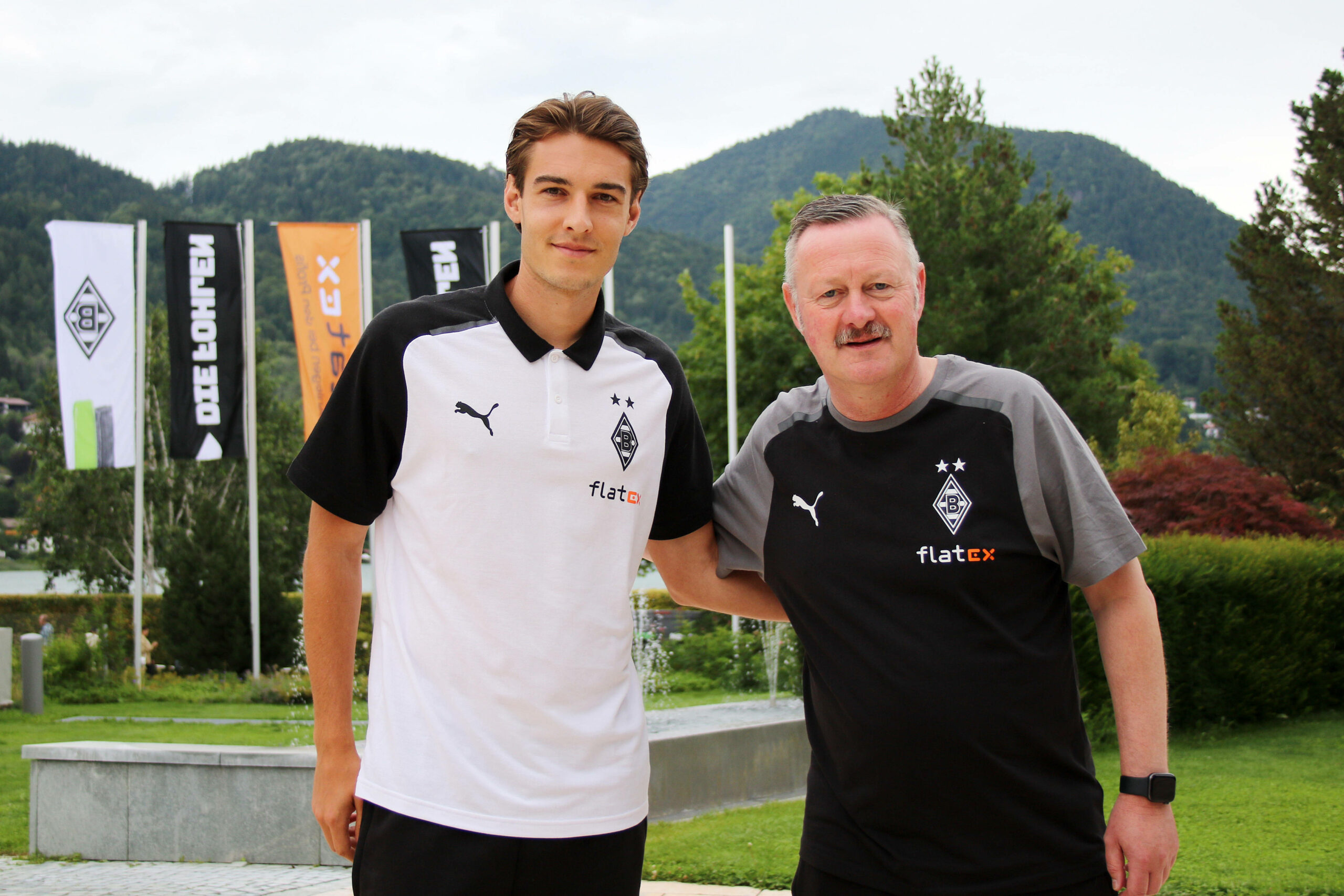 Florian Neuhaus (l.) und Roland Virkus im Trainingslager 2023