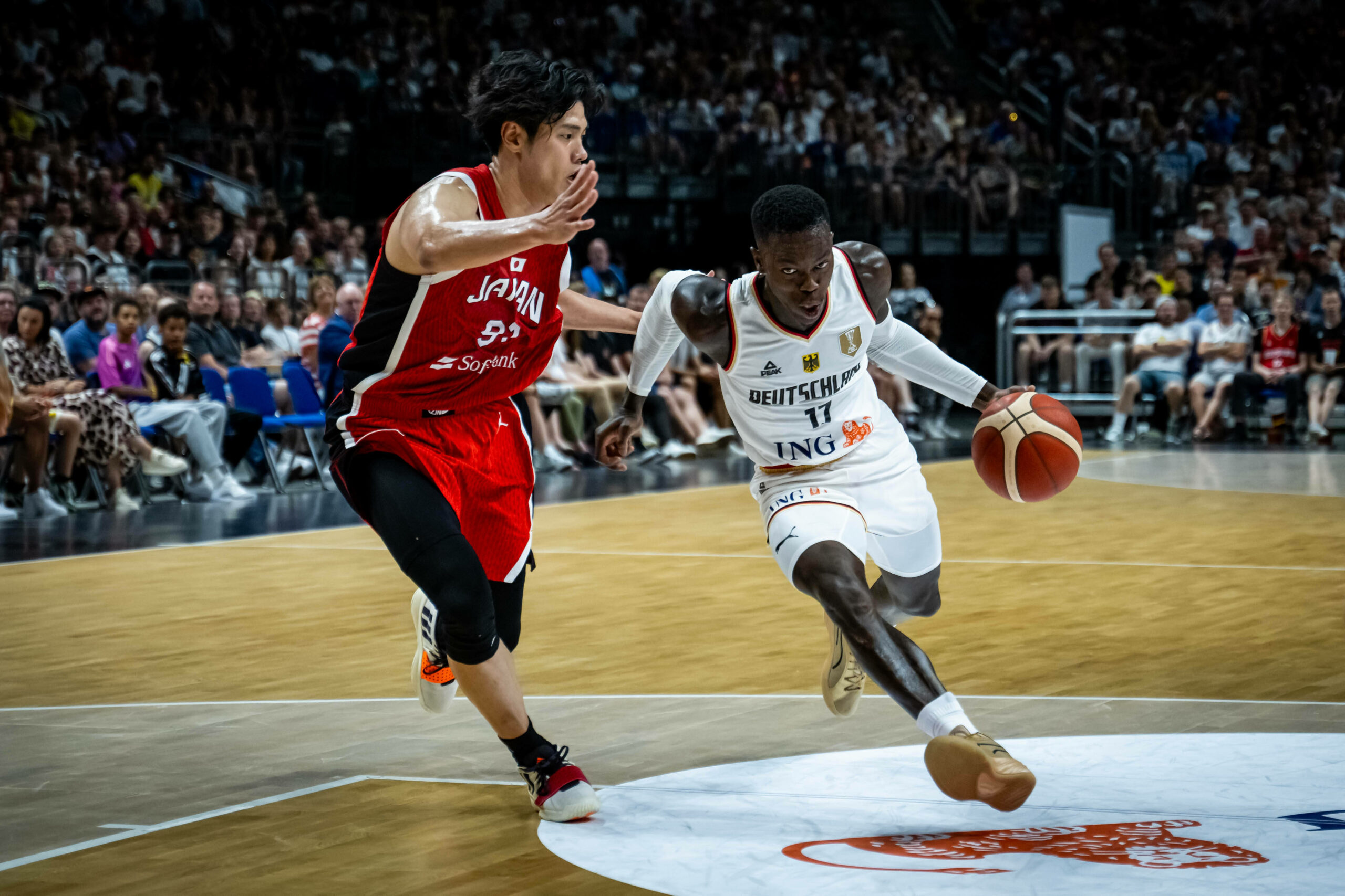 Dennis Schröder für Deutschland auf dem Spielfeld