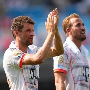 Harry Kane und Thomas Müller