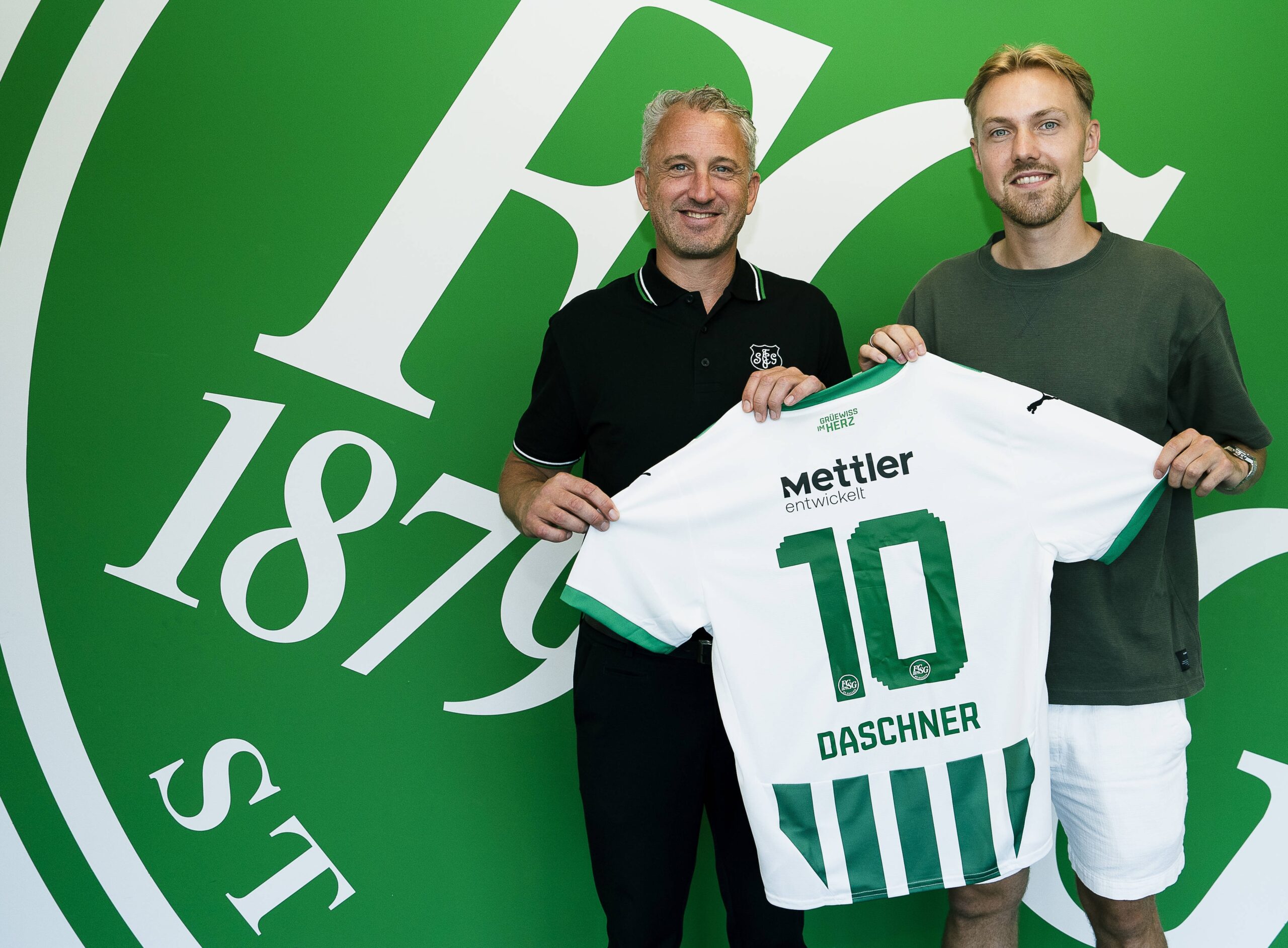 Roger Stilz mit Lukas Daschner in St. Gallen
