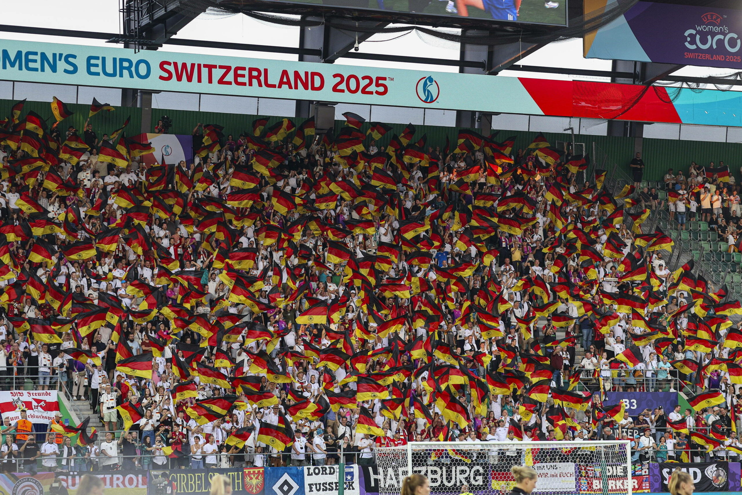 DFB-Fans bei der Frauen-EM in St. Gallen
