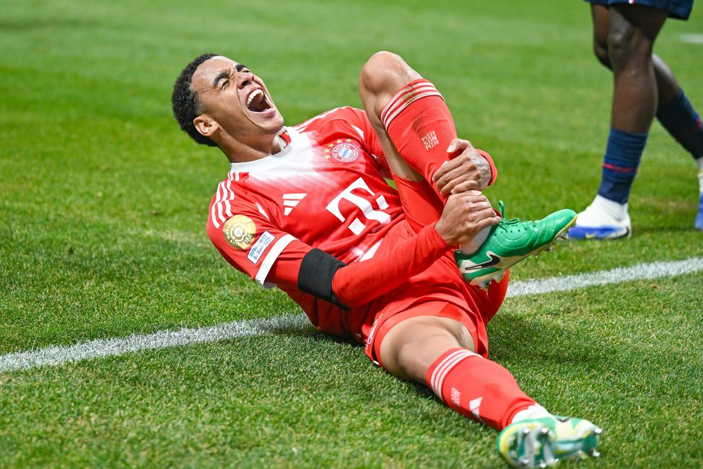 Jamal Musiala schreit vor Schmerzen