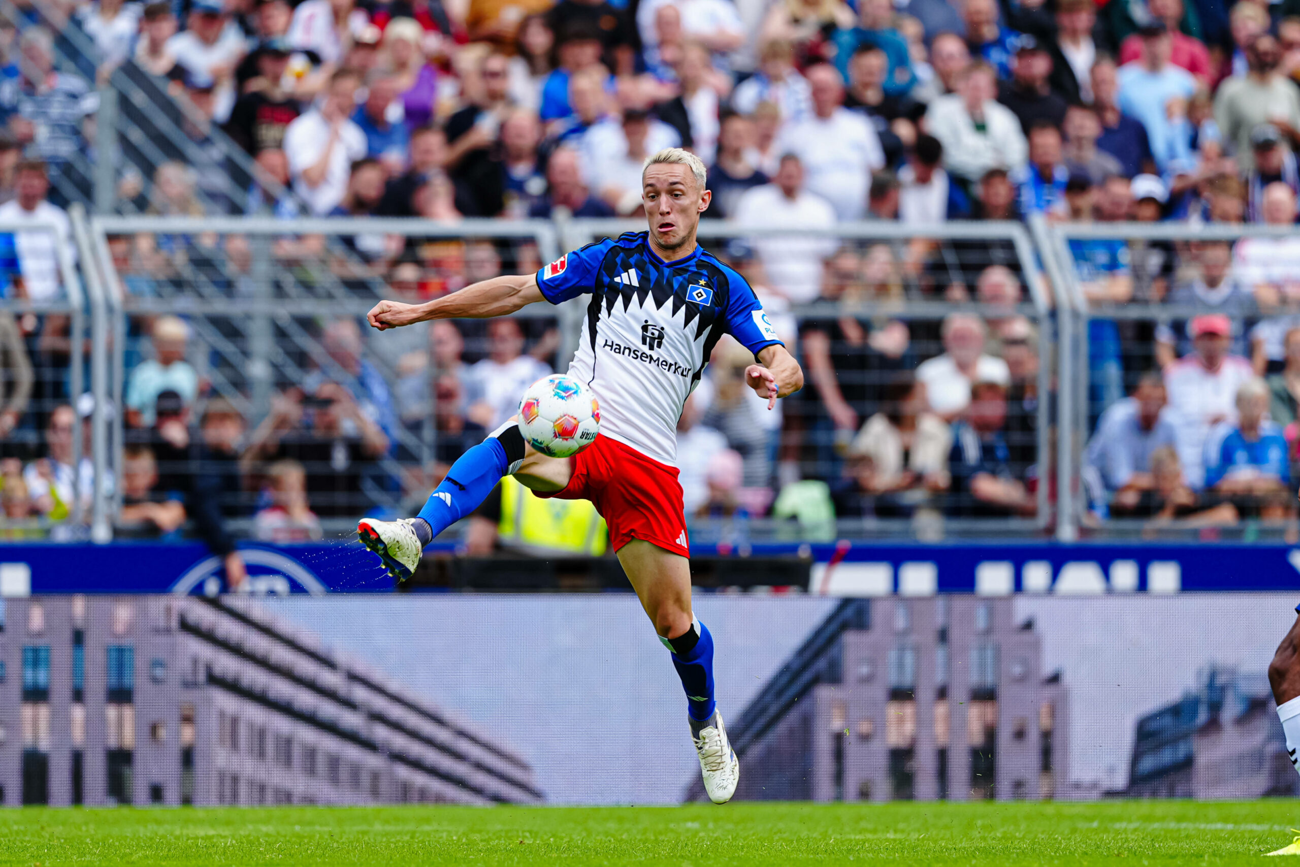 Silvan Hefti bei einem Testspiel des HSV