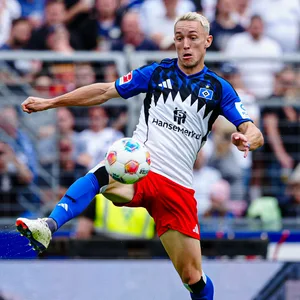 Silvan Hefti bei einem Testspiel des HSV