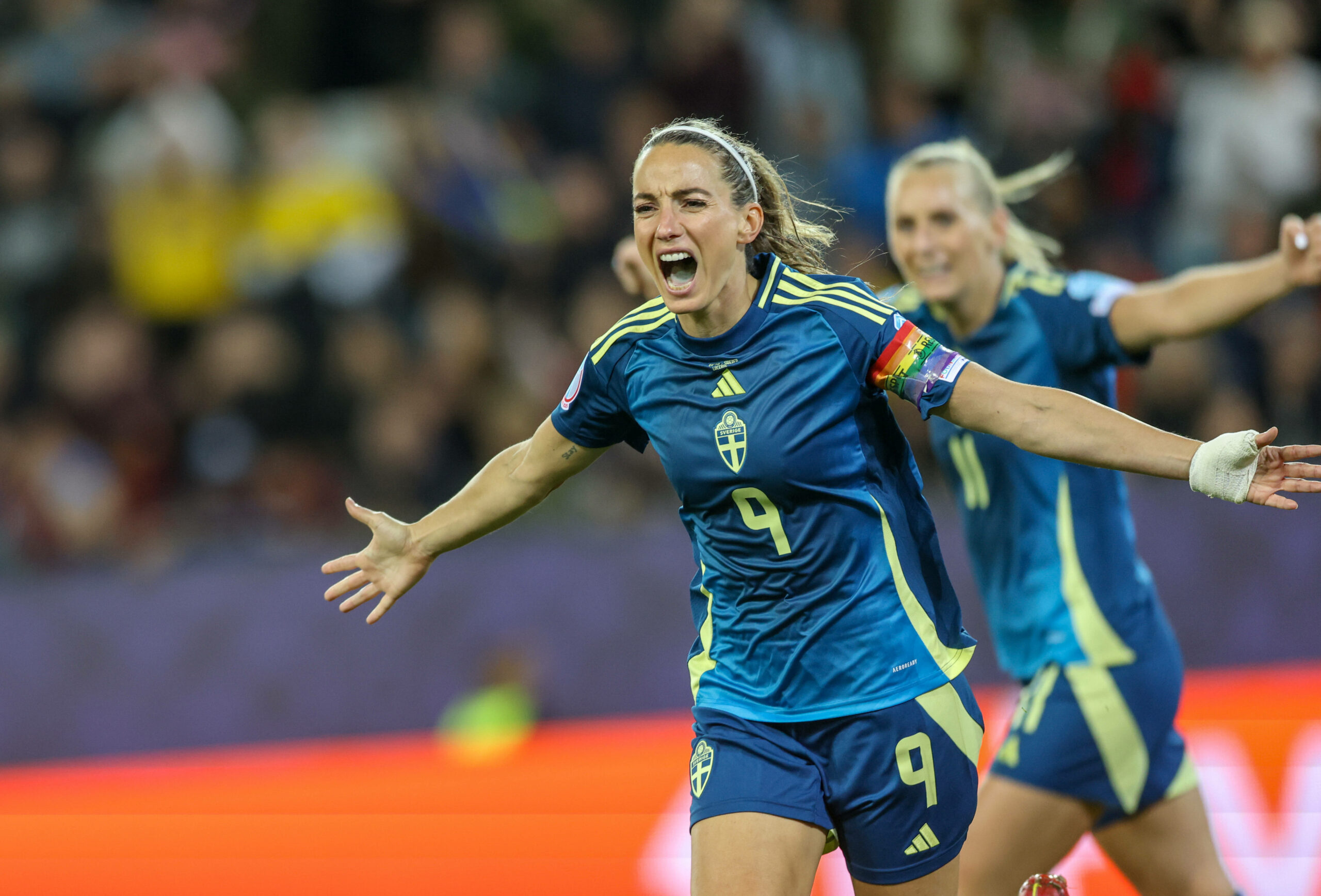 Kosovare Asllani