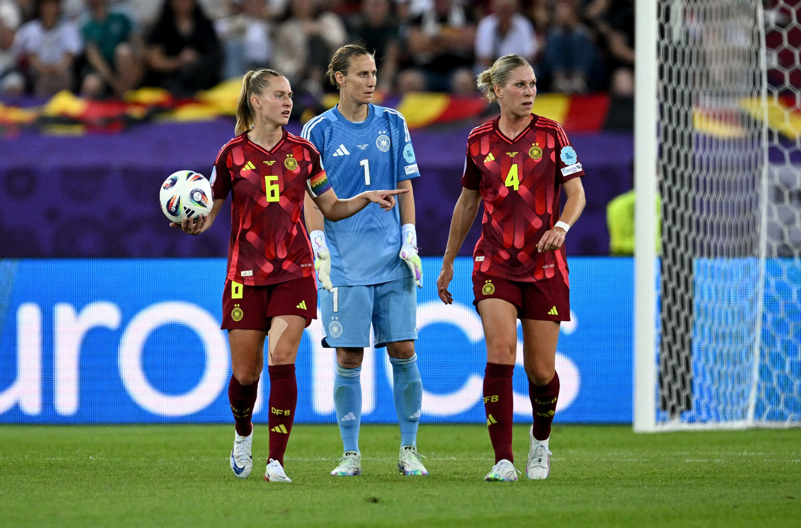 Janina Minge, Ann-Katrin Berger und Rebecca Knaak sind enttäuscht