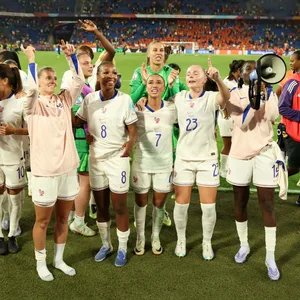 Frankreich feiert den Sieg gegen die Niederlande