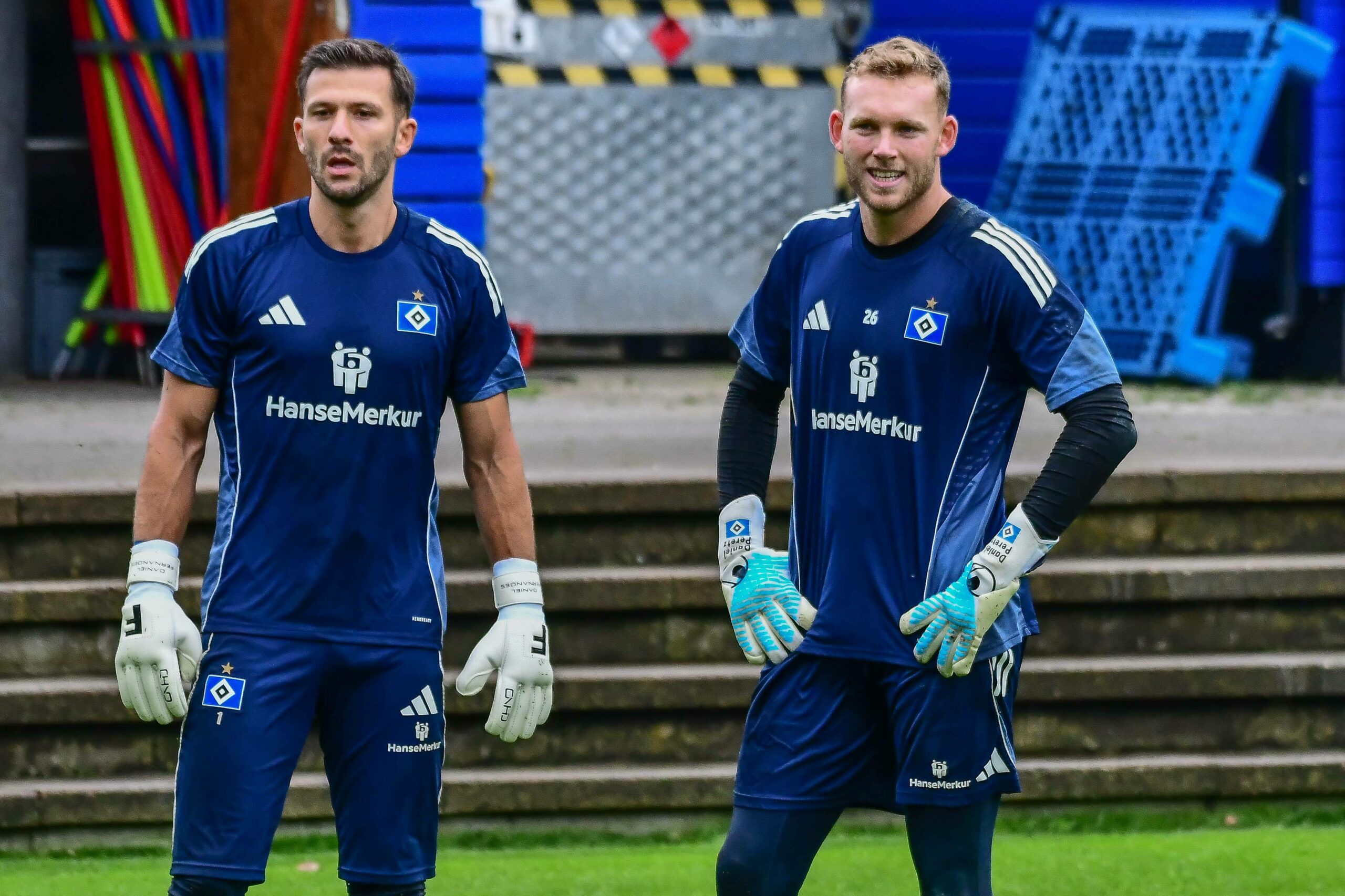 Daniel Heuer Fernandes und Daniel Peretz beim HSV-Training