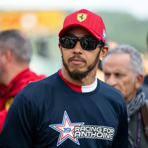 Lewis Hamilton ist Formel1-Fahrer bei Ferrari