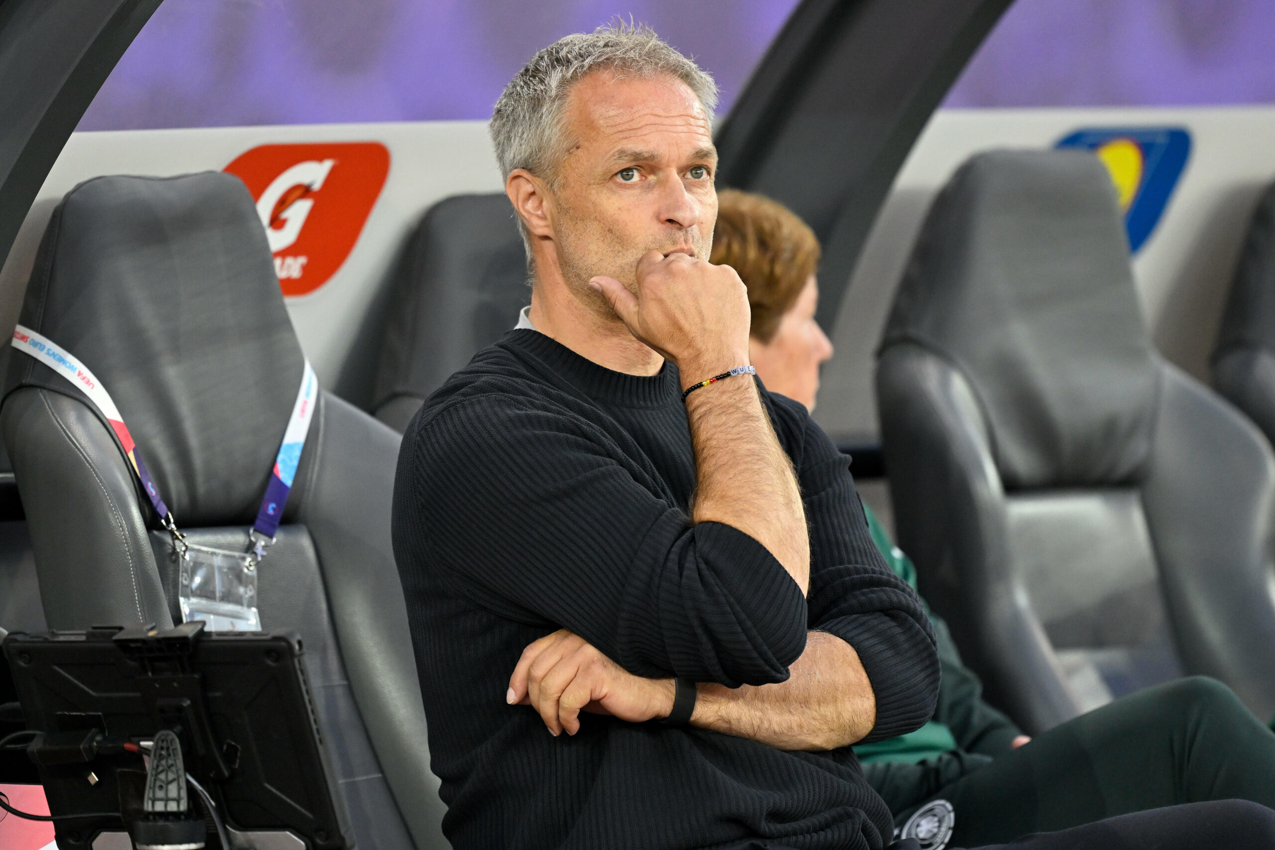 Christian Wück nachdenklich