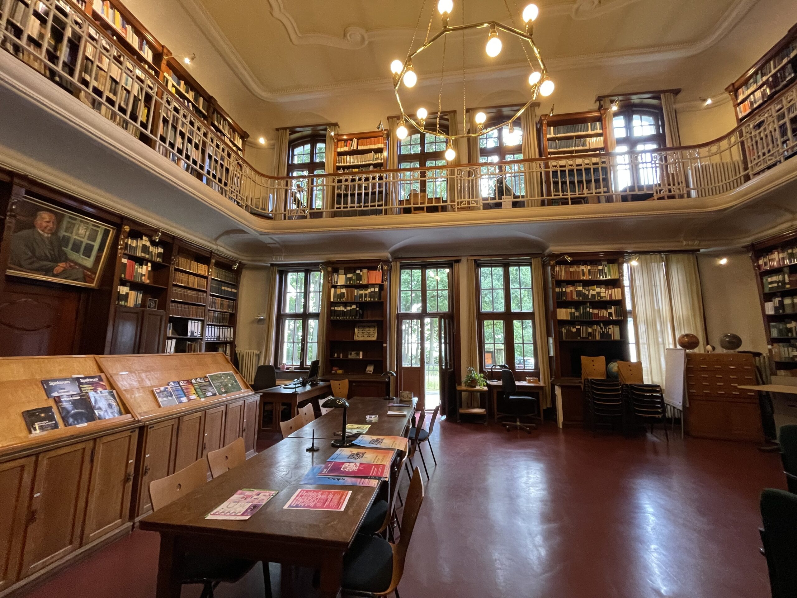 Bibliothek der Sternwarte Bergedorf.