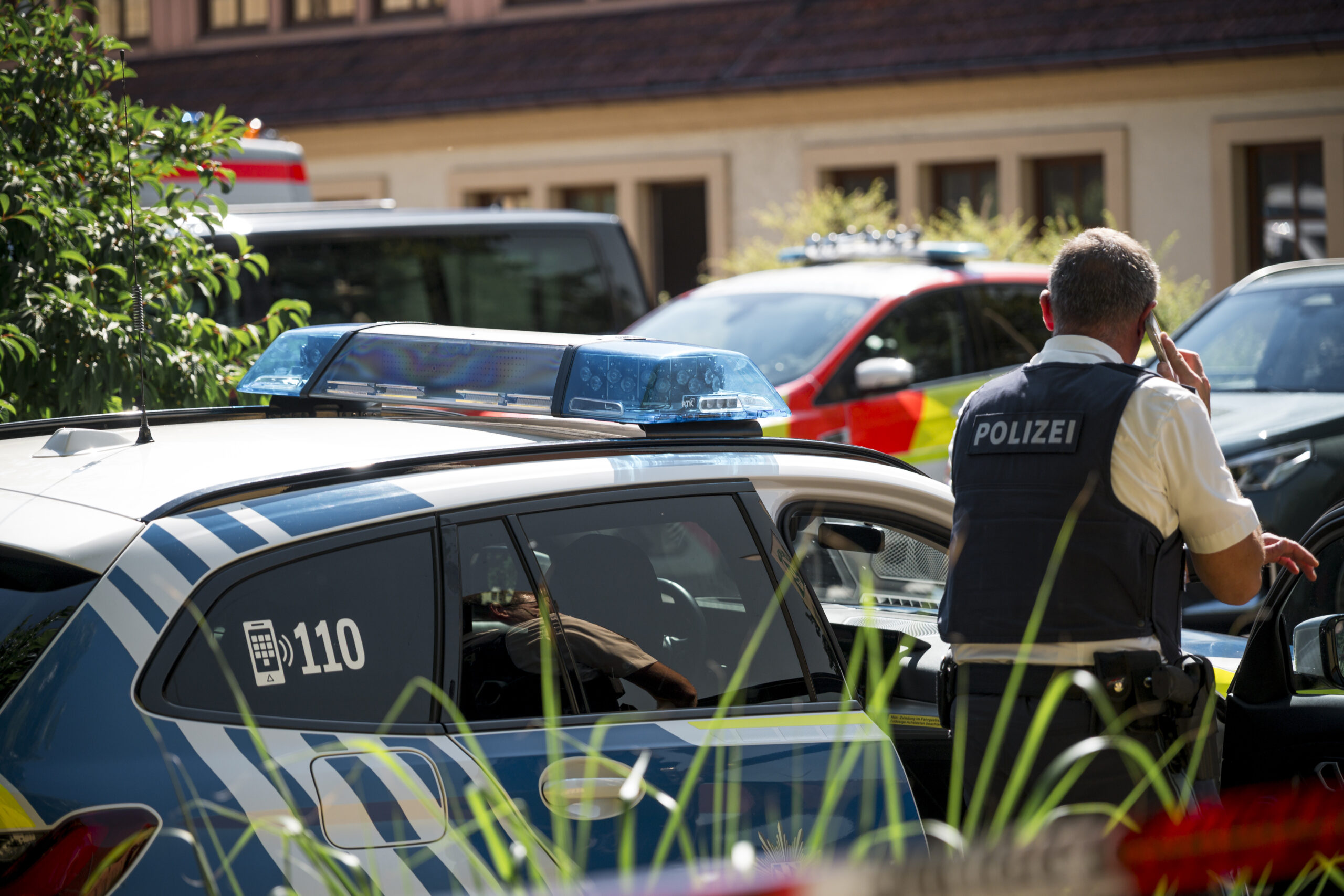 Polizist, Polizeiauto