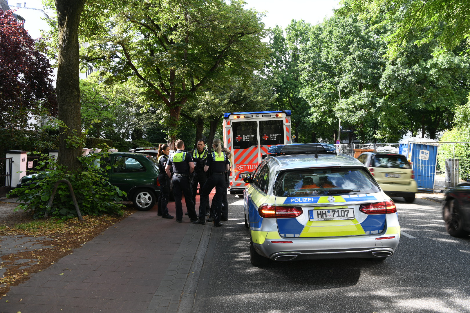 Die Polizei am Einsatzort.