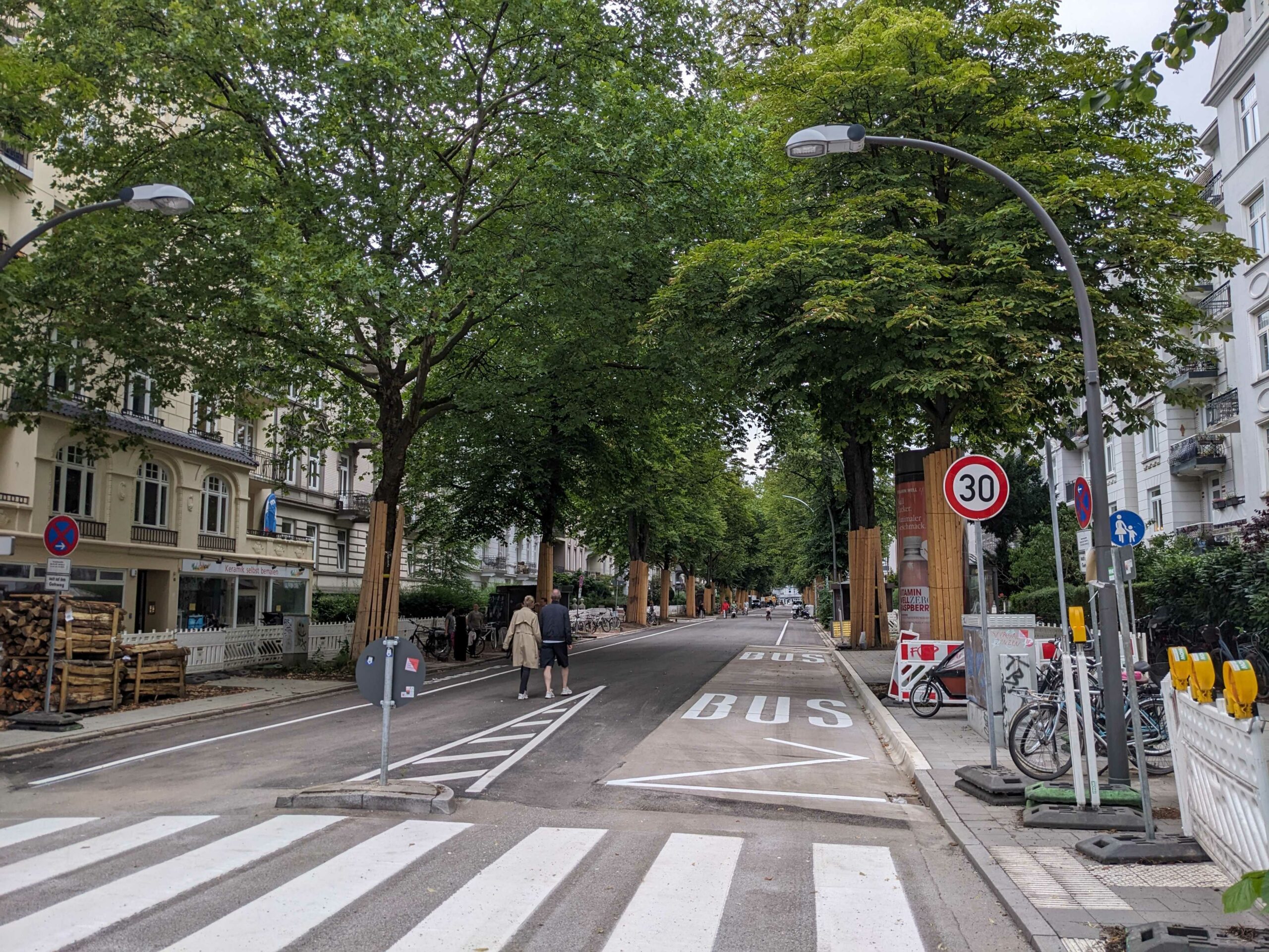 Tempo 30: Die Mansteinstraße wurde umgestaltet und ist jetzt verkehrsberuhigt.