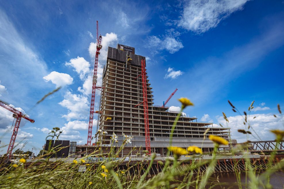 Elbtower