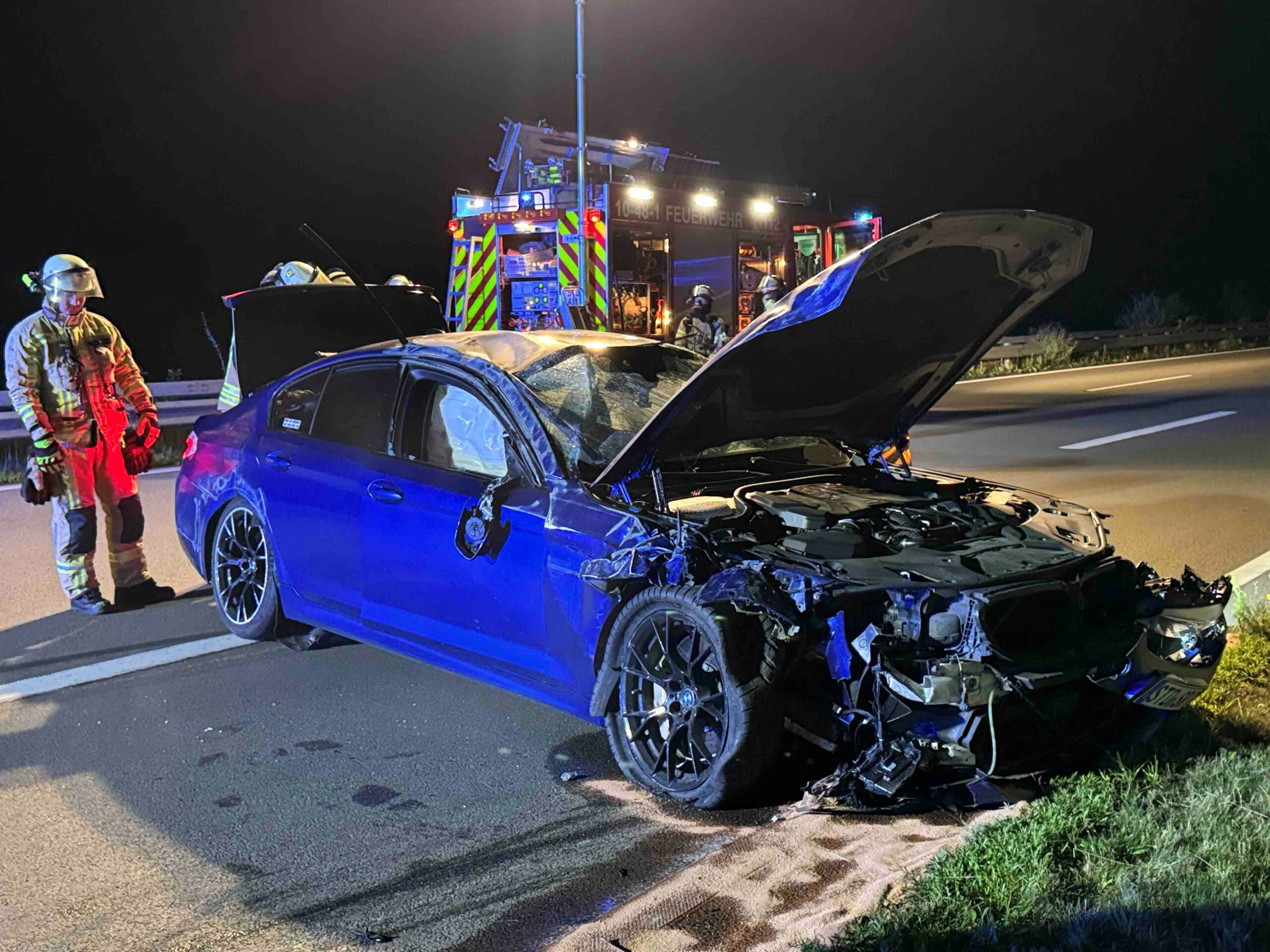 mehrere Autos auf A26 bei Jork miteinander kollidiert – vier Verletzte