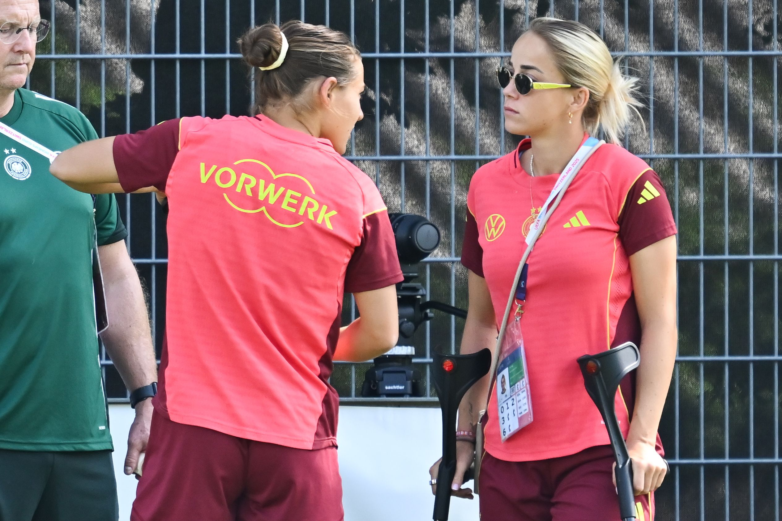 Giulia Gwinn beim Training der DFB-Frauen