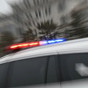 In chinesischer Polizeiwagen im Einsatz