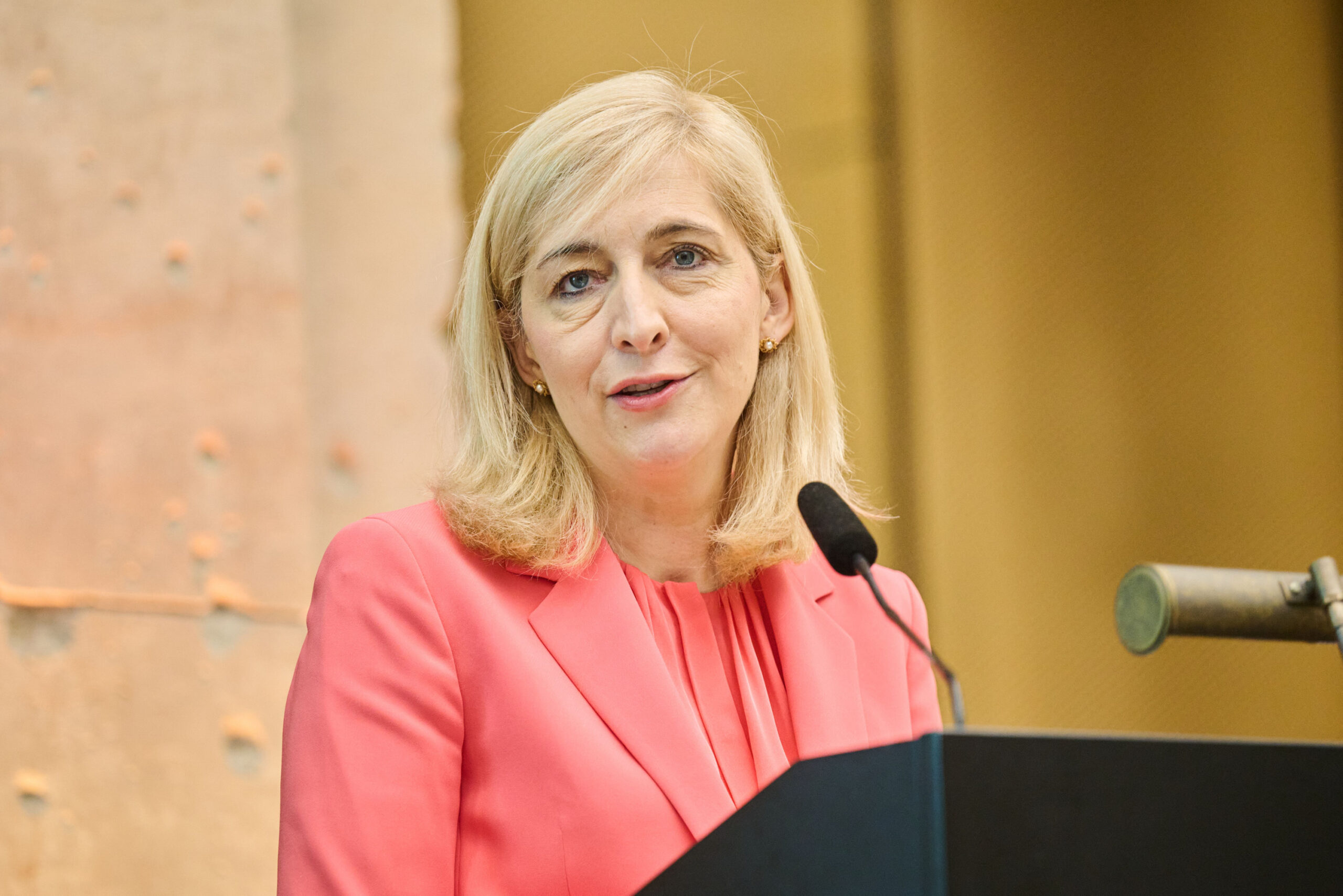 Nina Warken (CDU), Bundesministerin für Gesundheit