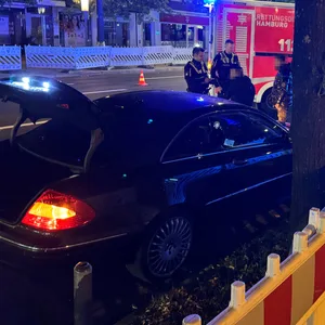 Am Mittwochabend wurde die Polizei in die Wandsbeker Markstraße gerufen.