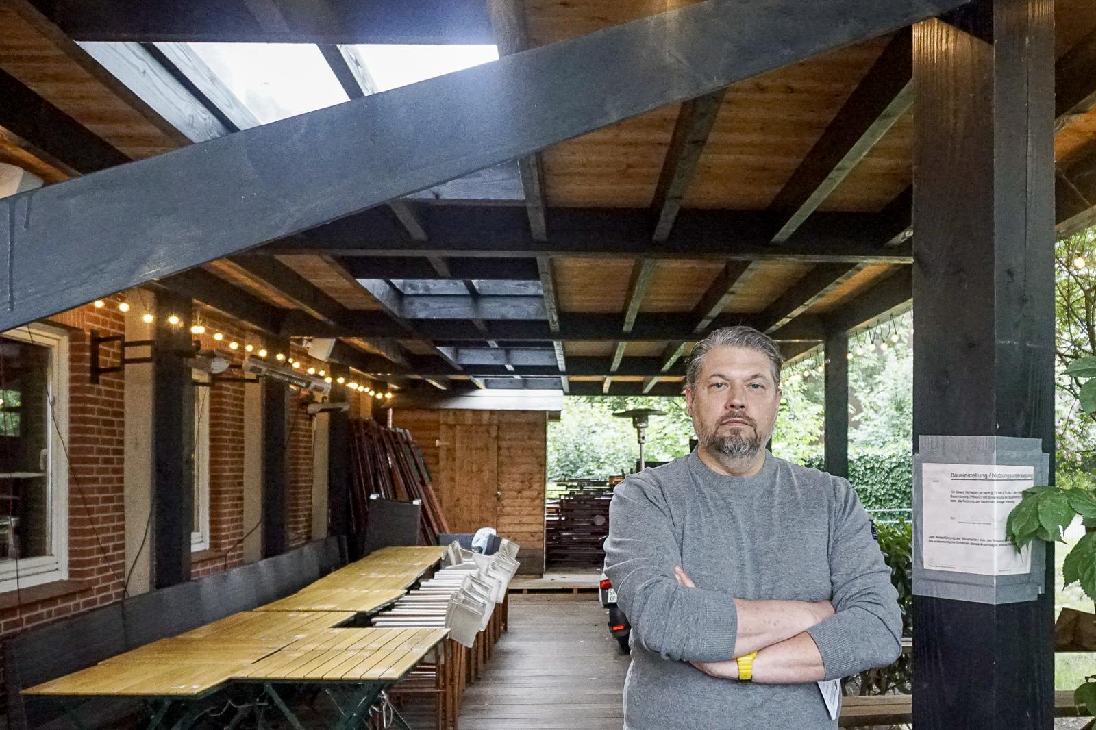 Kämpft für seine Terrasse: „Old MacDonald“-Wirt Andreas Lübcke