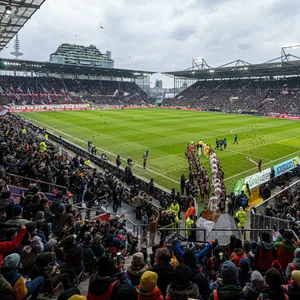 Komplettansicht des Millerntorstadions des FC St. Pauli