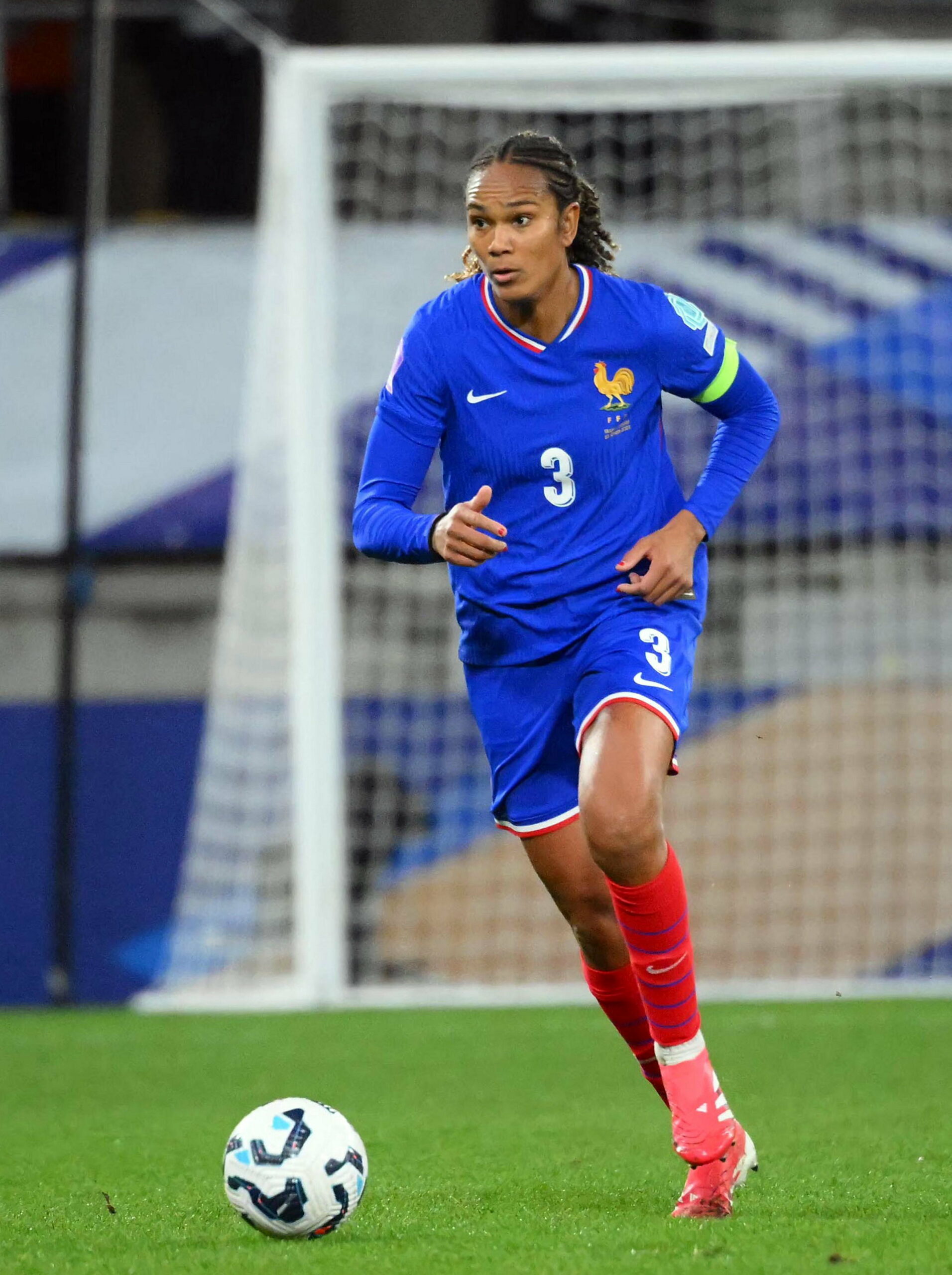 Wendie Renard im Trikot der equipedefrance
