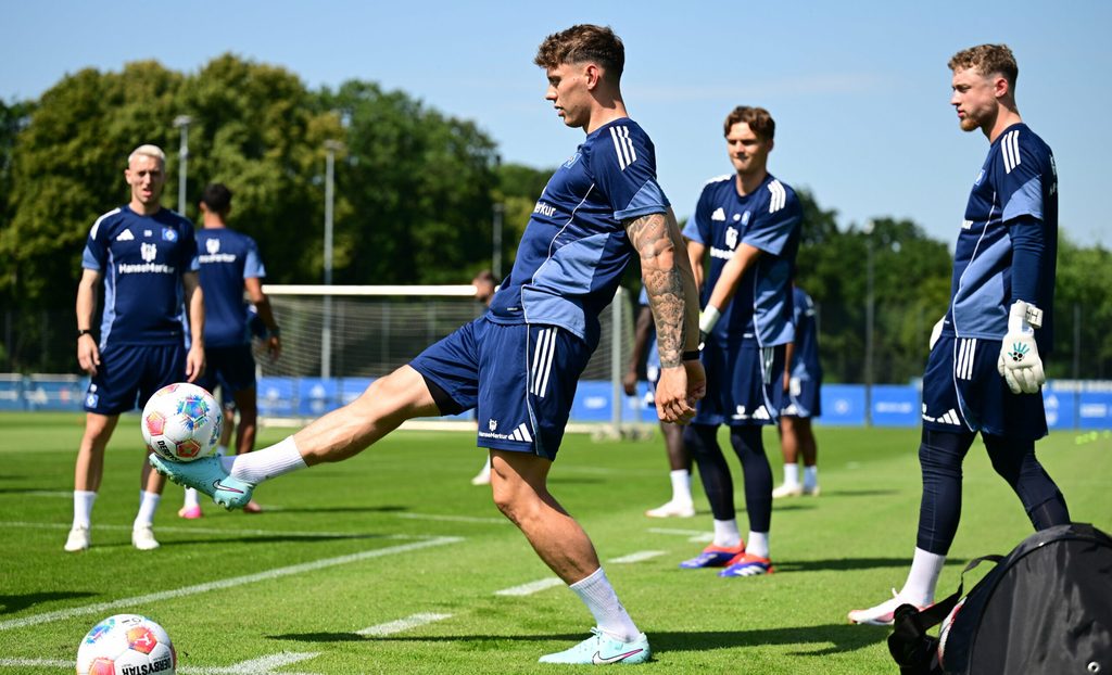 Nicolai Remberg beim HSV-Training