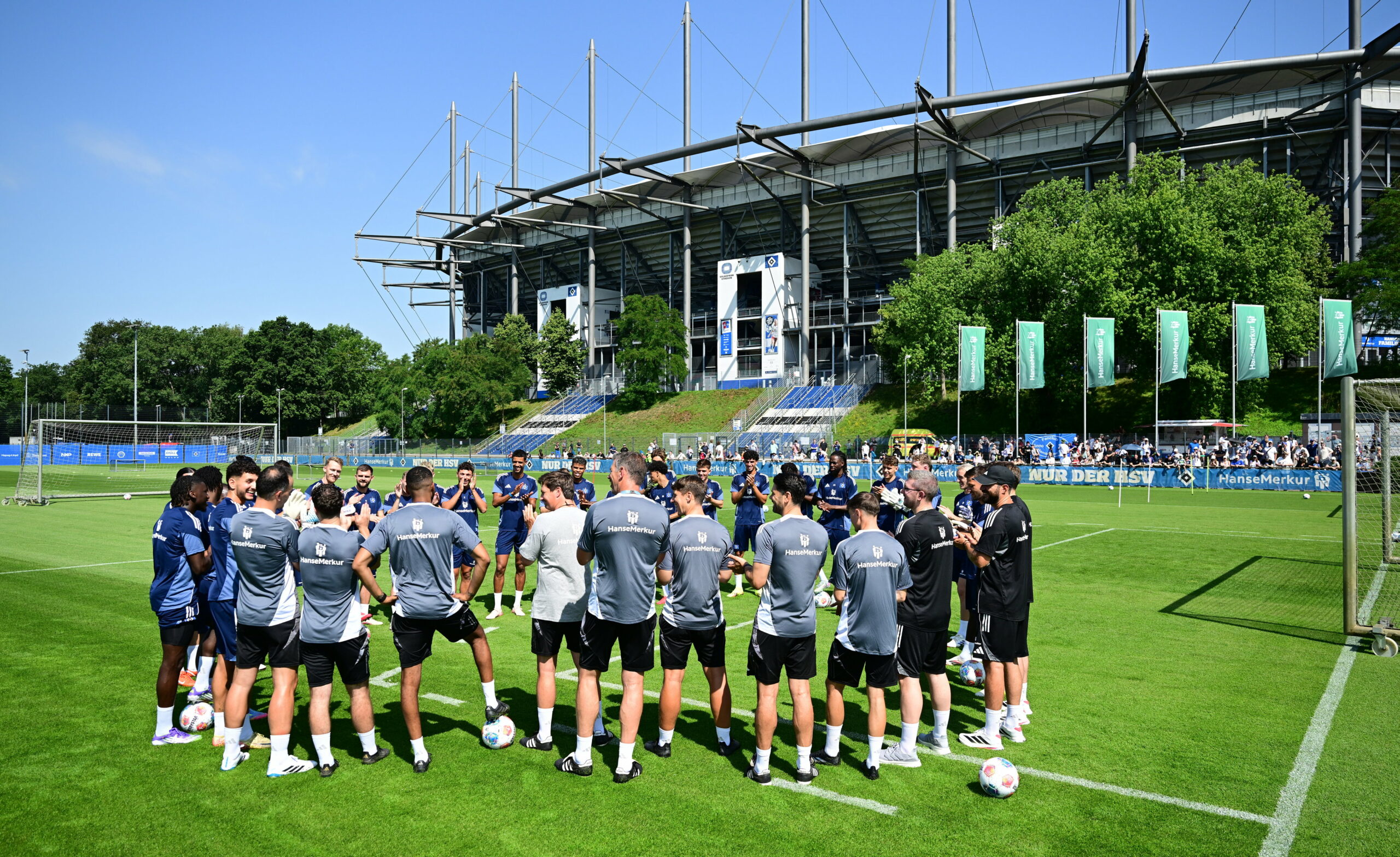 Der Profi-Kader des HSV wird sich in den kommenden Tagen weiter verändern.