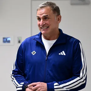 Stefan Kuntz lächelt