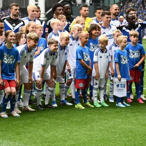 Gemeinsames Gruppenbild vor dem Testspiel FC Kopenhagen gegen den HSV.