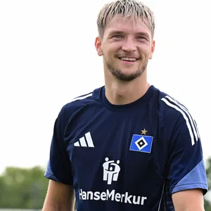 Nur sechs Monate nach seinem Kreuzbandriss hat Noah Katterbach sein HSV-Comeback gegeben.
