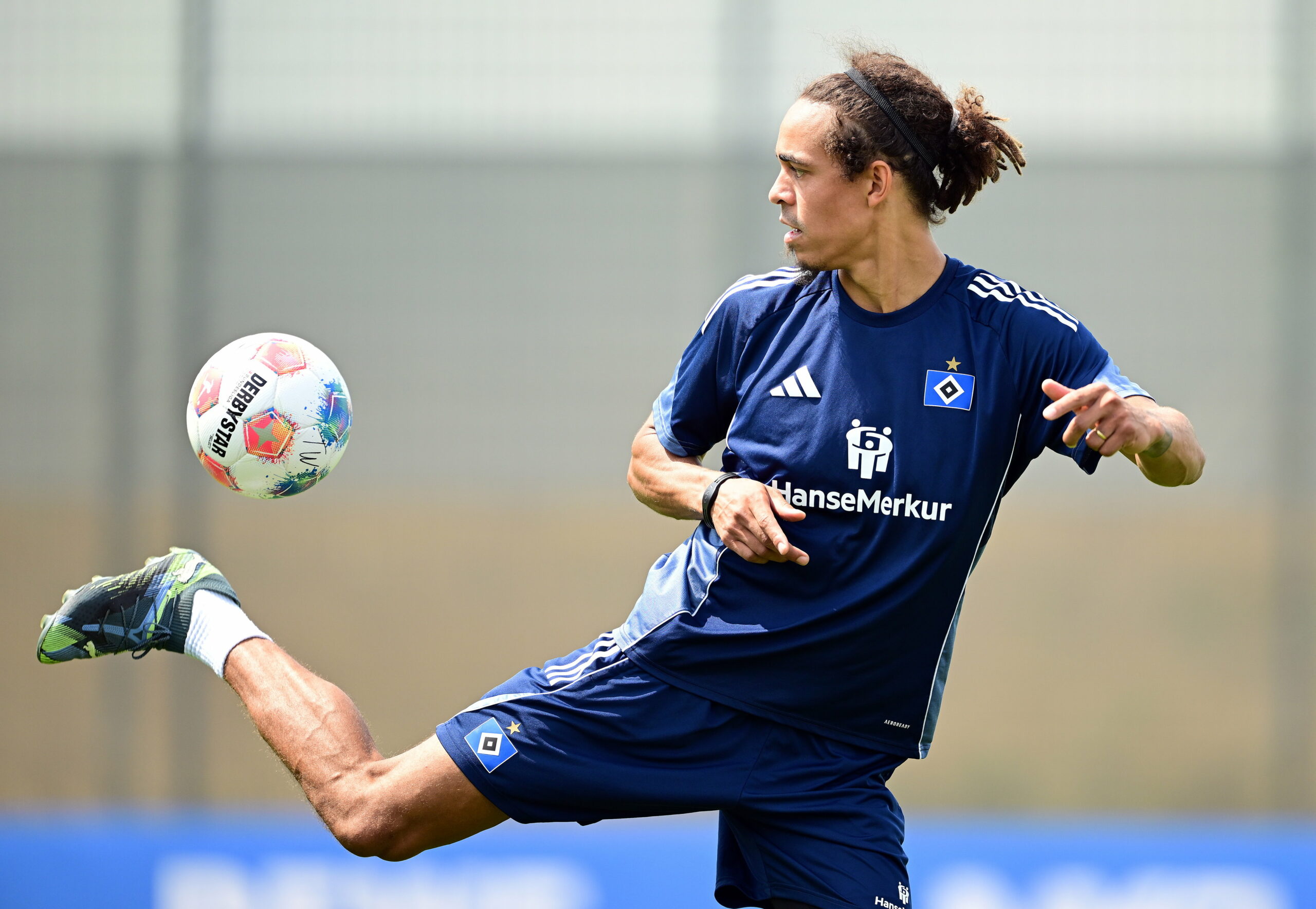 Yussuf Poulsen beim HSV-Training in Herzogenaurach