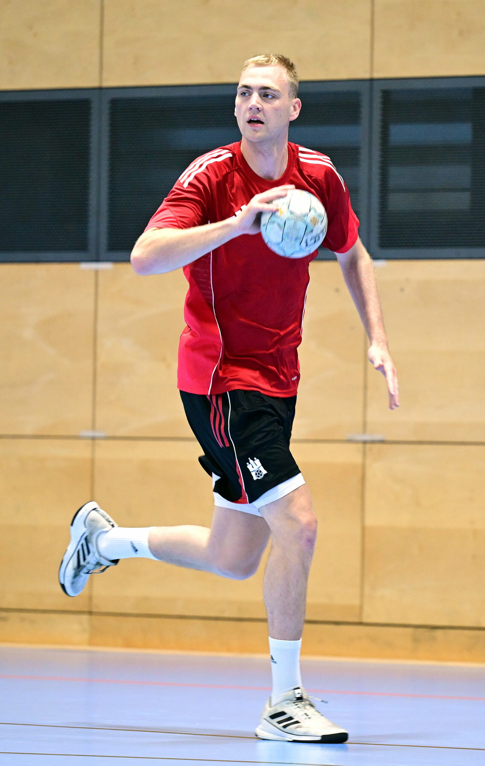 Einar Olafsson beim Trainingsauftakt der Handballer des HSV Hamburg