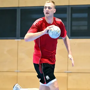 Einar Olafsson beim Trainingsauftakt der Handballer des HSV Hamburg