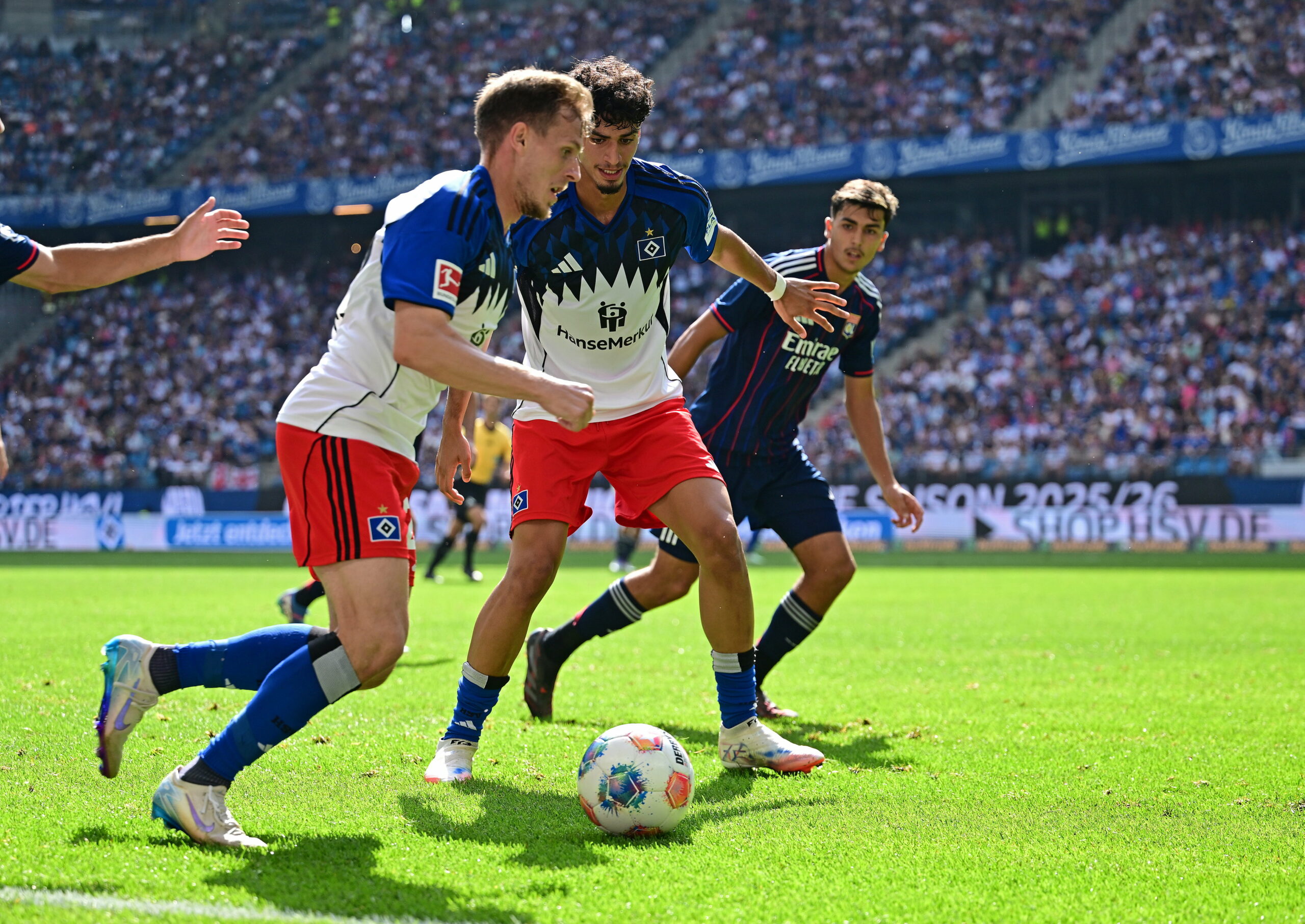 Emir Sahiti beim HSV-Test gegen Lyon