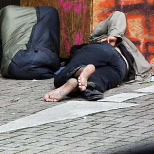 Rund 3800 Menschen leben in Hamburg auf der Straße. (Symbolbild)