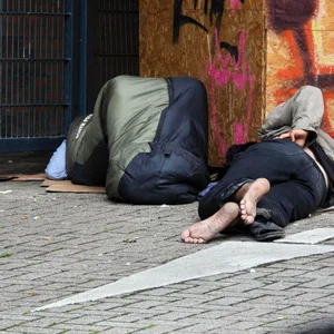 Der neue Erreger trifft bisher vor allem Suchtkranke und Obdachlose. (Symbolbild)